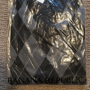 Black&Gray Patterned Banana Republic Fleece LARGE